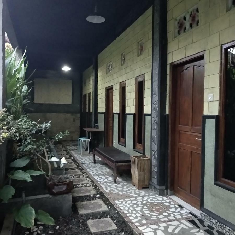 Buana Asti Homestay Tabanan  Exterior photo